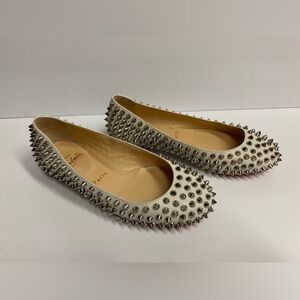 Christian Louboutin spikes ballets flats white silver 34